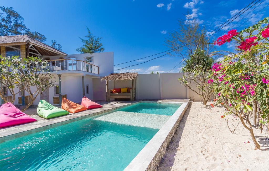 Villa Shelra Gili Meno Exterior photo