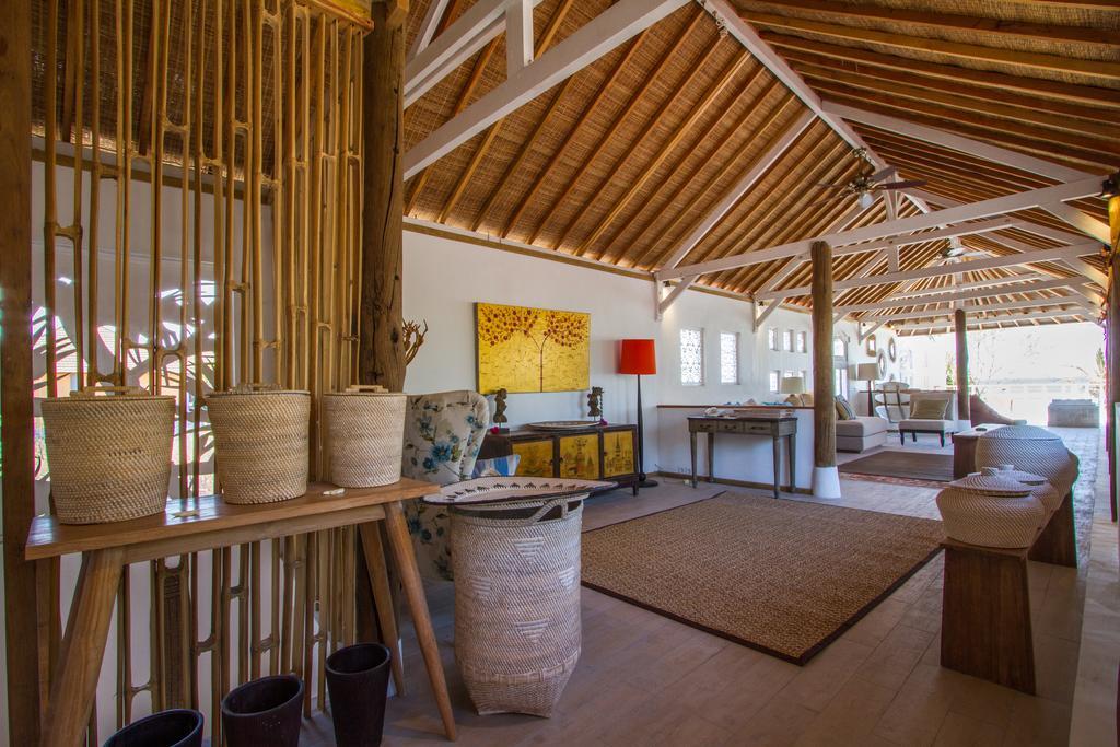 Villa Shelra Gili Meno Exterior photo